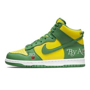 Supreme x Nike SB Dunk High By Any Means Brazil DN3741-700